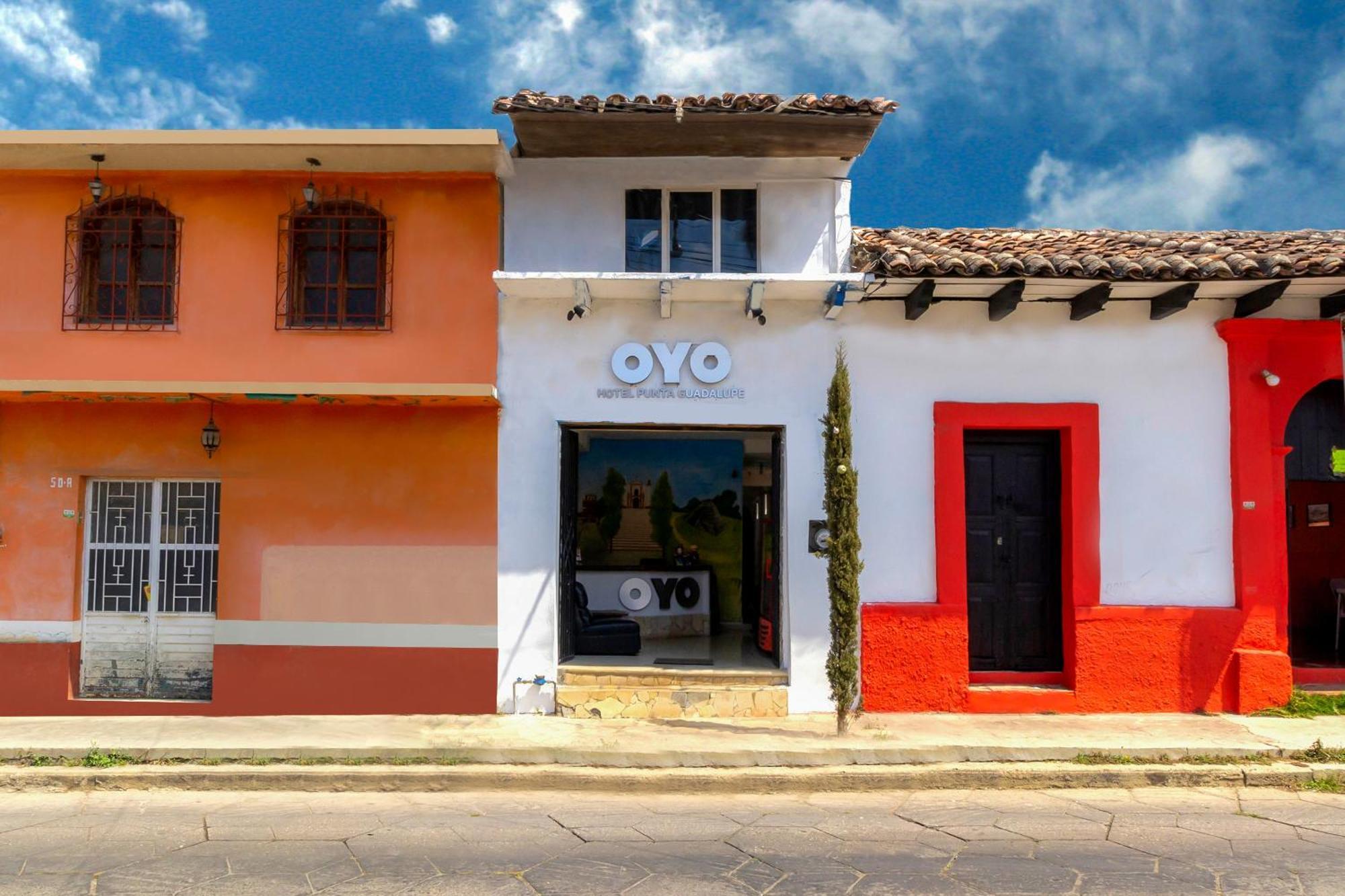 OYO Hotel Punta Guadalupe San Cristobal de las Casas Bagian luar foto